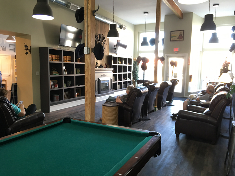 Hamilton, MO Fabric, Quilts and Fun! whole circle studio